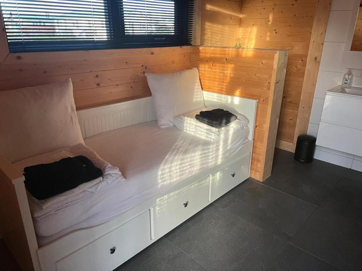Chalet Met Sauna En Airconditioning Sint Annaland Zewnętrze zdjęcie