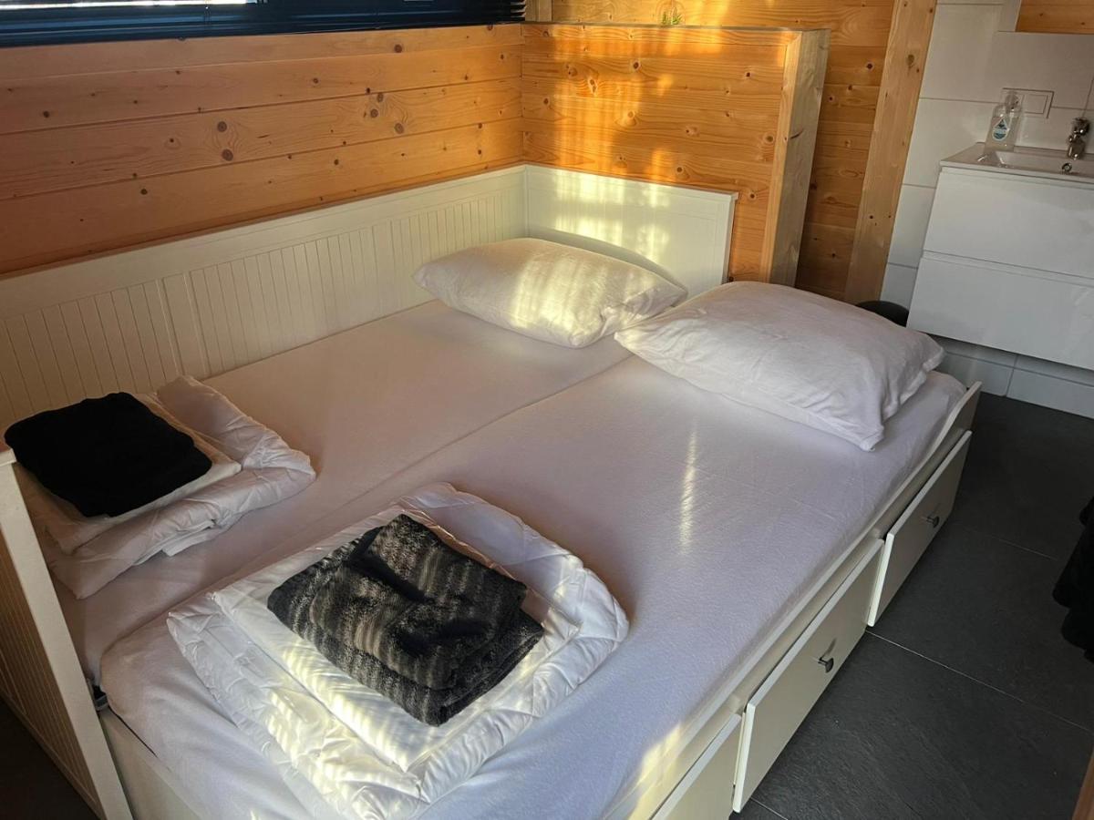 Chalet Met Sauna En Airconditioning Sint Annaland Zewnętrze zdjęcie